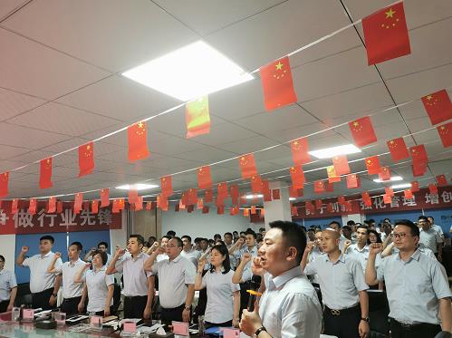 湖南保安服務,墻外高空清洗服務,湖南保利天創(chuàng)物業(yè)發(fā)展有限公司