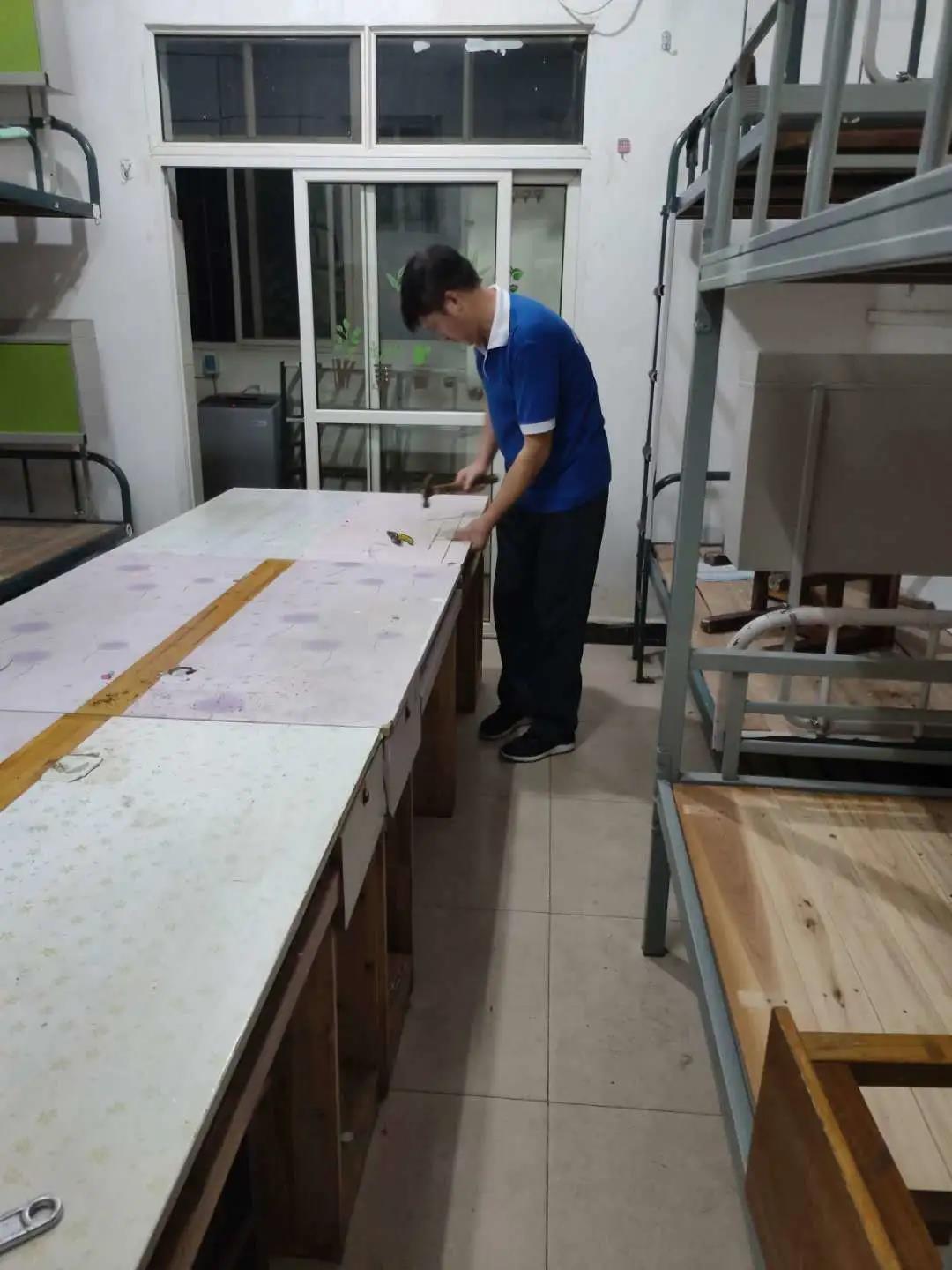 湖南保安服務(wù),墻外高空清洗服務(wù),湖南保利天創(chuàng)物業(yè)發(fā)展有限公司 湖南保安服務(wù),墻外高空清洗服務(wù),湖南保利天創(chuàng)物業(yè)發(fā)展有限公司