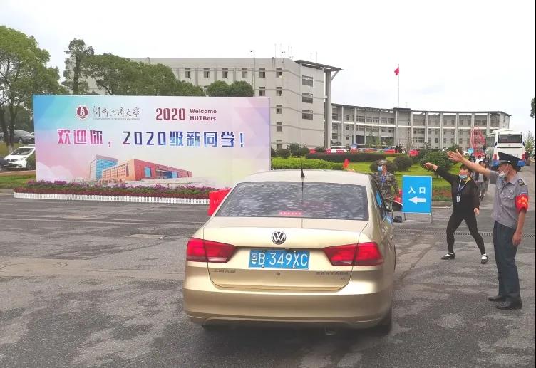 湖南保安服務(wù),墻外高空清洗服務(wù),湖南保利天創(chuàng)物業(yè)發(fā)展有限公司 湖南保安服務(wù),墻外高空清洗服務(wù),湖南保利天創(chuàng)物業(yè)發(fā)展有限公司