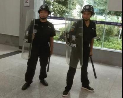 湖南保安服務(wù),墻外高空清洗服務(wù),湖南保利天創(chuàng)物業(yè)發(fā)展有限公司 湖南保安服務(wù),墻外高空清洗服務(wù),湖南保利天創(chuàng)物業(yè)發(fā)展有限公司