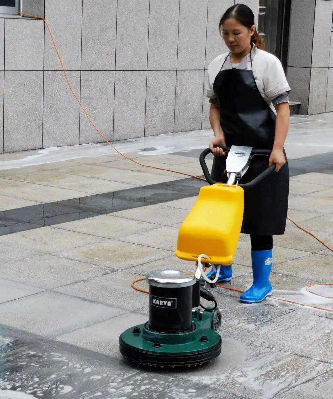 湖南保安服務(wù),墻外高空清洗服務(wù),湖南保利天創(chuàng)物業(yè)發(fā)展有限公司 湖南保安服務(wù),墻外高空清洗服務(wù),湖南保利天創(chuàng)物業(yè)發(fā)展有限公司