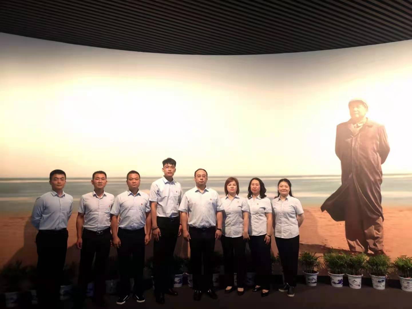 湖南保安服務,墻外高空清洗服務,湖南保利天創(chuàng)物業(yè)發(fā)展有限公司