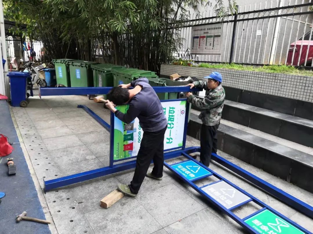 湖南保安服務,墻外高空清洗服務,湖南保利天創(chuàng)物業(yè)發(fā)展有限公司