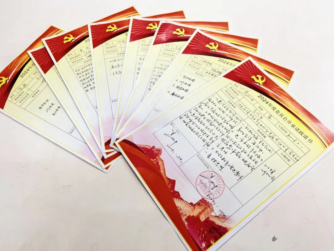 湖南保安服務(wù),墻外高空清洗服務(wù),湖南保利天創(chuàng)物業(yè)發(fā)展有限公司 湖南保安服務(wù),墻外高空清洗服務(wù),湖南保利天創(chuàng)物業(yè)發(fā)展有限公司